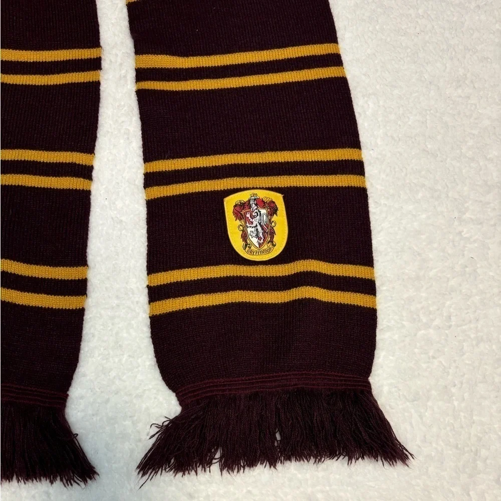 Harry Potter Gryffindor House Stripes Thick Knit Scarf